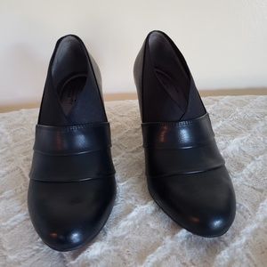 Life Stride Ankle Boots 8.5 M